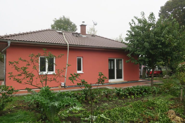 Zateplení bungalovu foukanou izolací Climatizer Plus